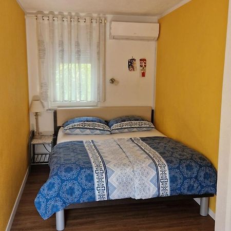 Rooms Jurca Постойна Экстерьер фото