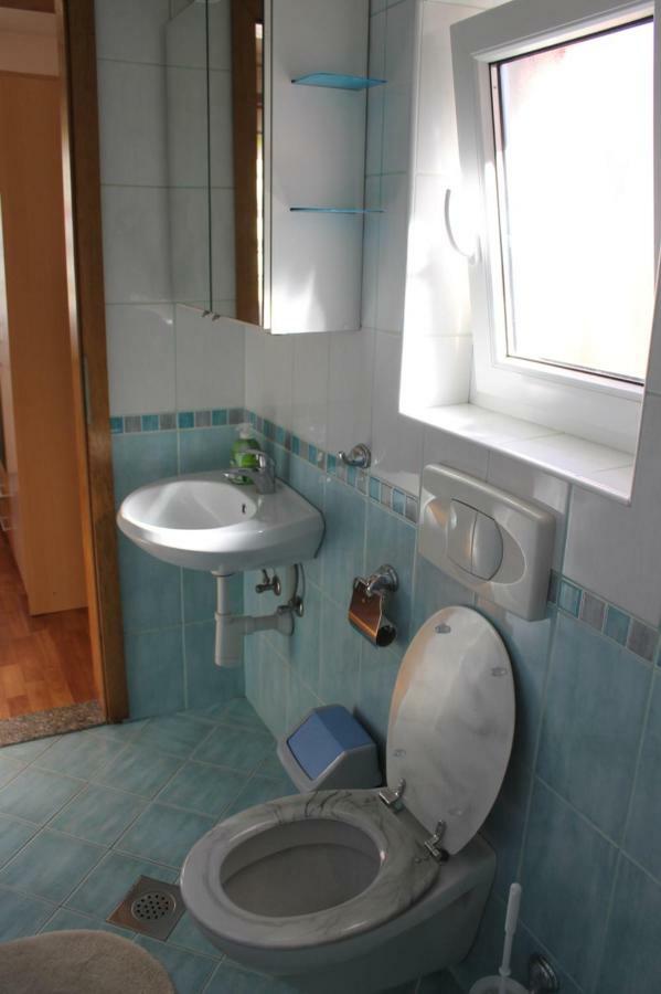 Rooms Jurca Постойна Экстерьер фото